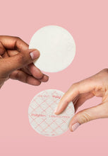 Load image into Gallery viewer, Nursicare - Therapeutic Breast Pads for Wounded, Cracked, Painful Nipples. Pack of 6.