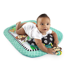 Load image into Gallery viewer, Bright Starts - Giggle Safari - Prop Mat